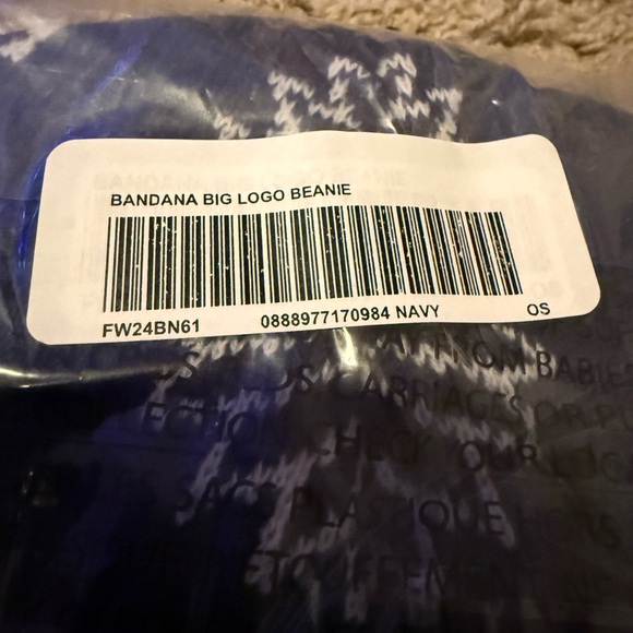 Supreme Big Logo Beanie (Navy Bandanna) - Picture 3 of 5